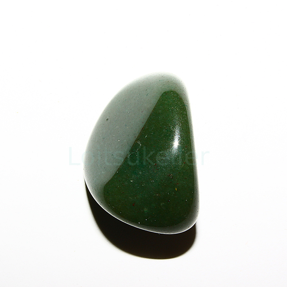 Aventuriin lihvitud suurem (~2,5*3,5 cm)