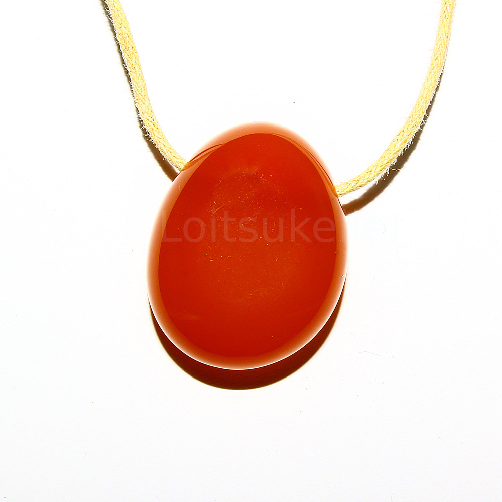 Karneool ripats (~2,2*2,8 cm)