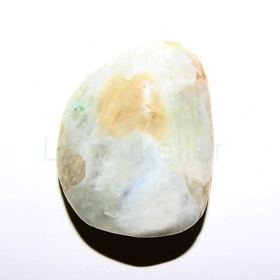 Labradoriit valge lihvitud keskmine (~2,5*3,5 cm)