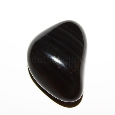 Vikerkaare obsidiaan lihvitud munajas (~2,5*3 cm)
