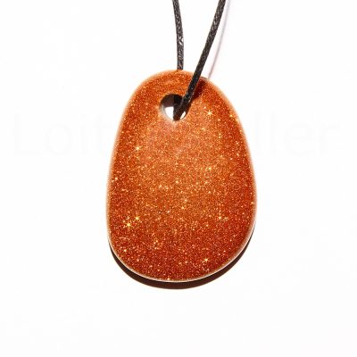 Sünt. päikesekivi ripats lapik (~2,6*3,2 cm)