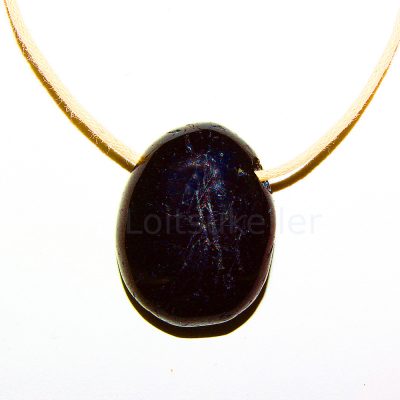 Turmaliin ripats (~2,2*2,8 cm)