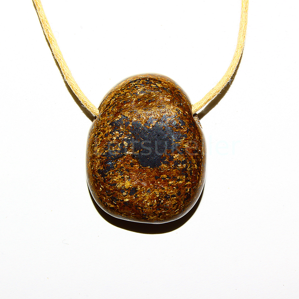 Bronsiit ripats (~2,2*2,8 cm)