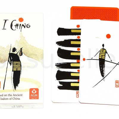 "I Ching Holitzka" ennustuskaardid