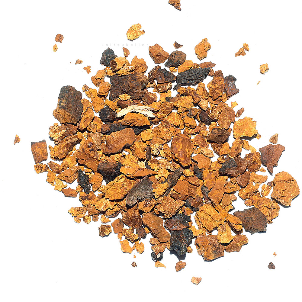 Kaskäsn e. must pässik väikeste tükkidena / Chaga pieces (50g)