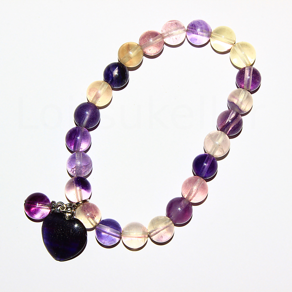 Fluoriit käevõru südamega (kuuli läbimõõt ~8mm)